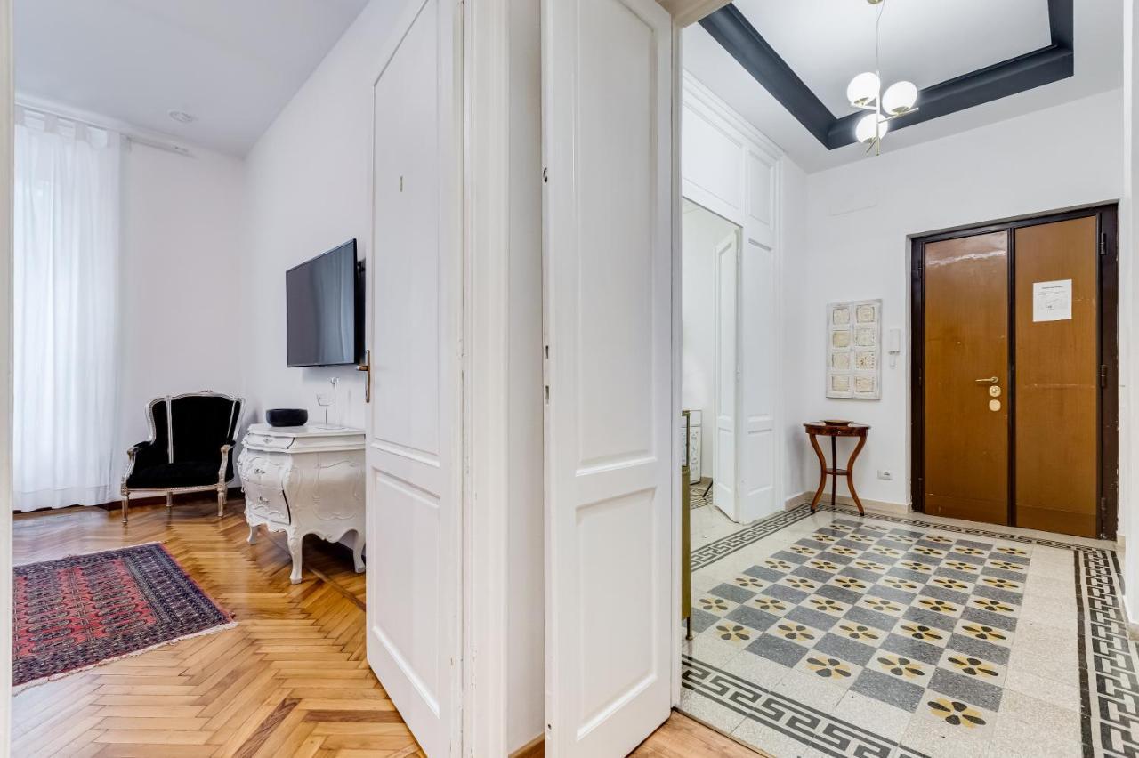 Bdc - Residenza Valadier 3-Bdr And 3 Bathrooms Apt Rome Buitenkant foto
