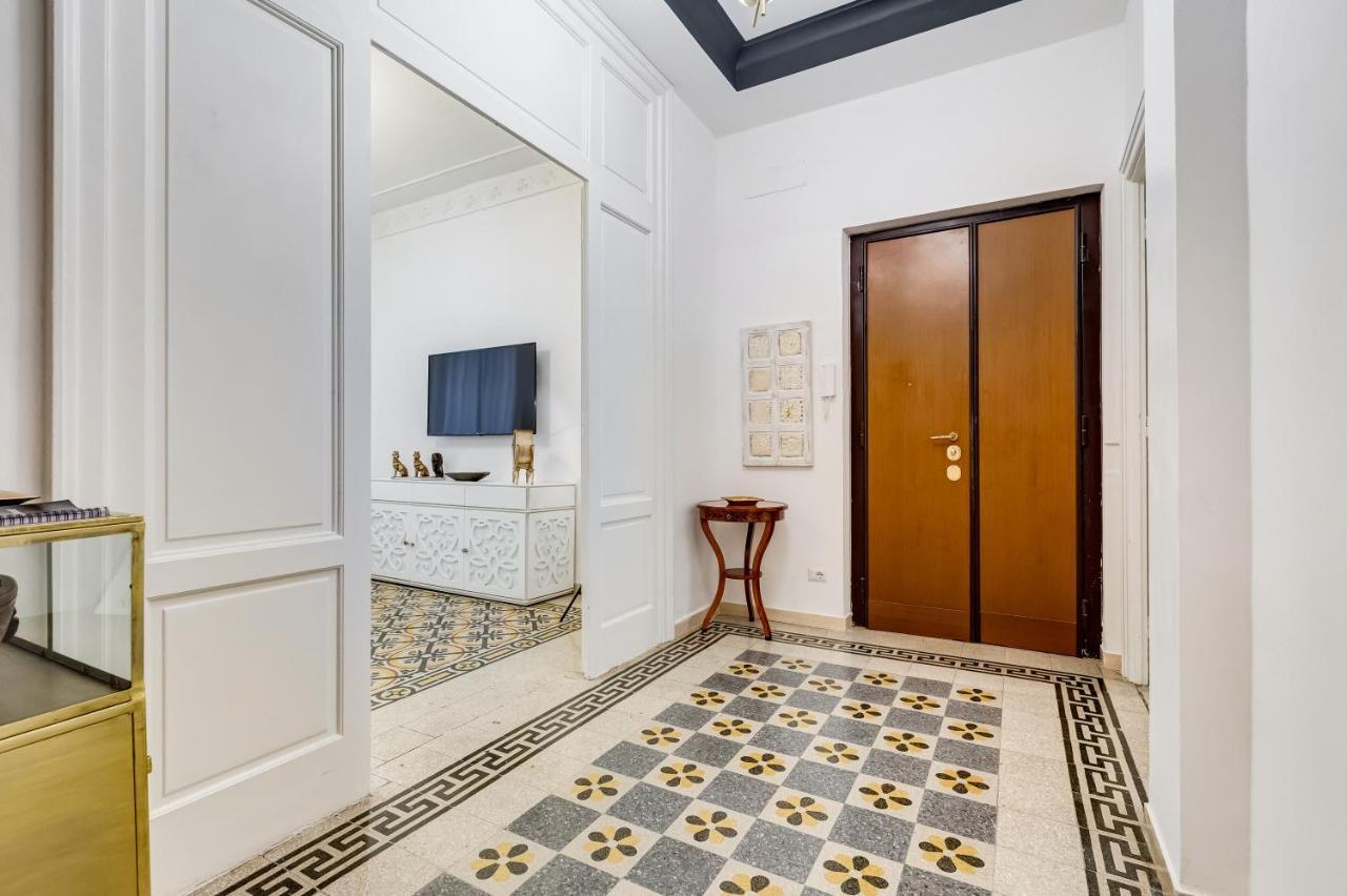 Bdc - Residenza Valadier 3-Bdr And 3 Bathrooms Apt Rome Buitenkant foto